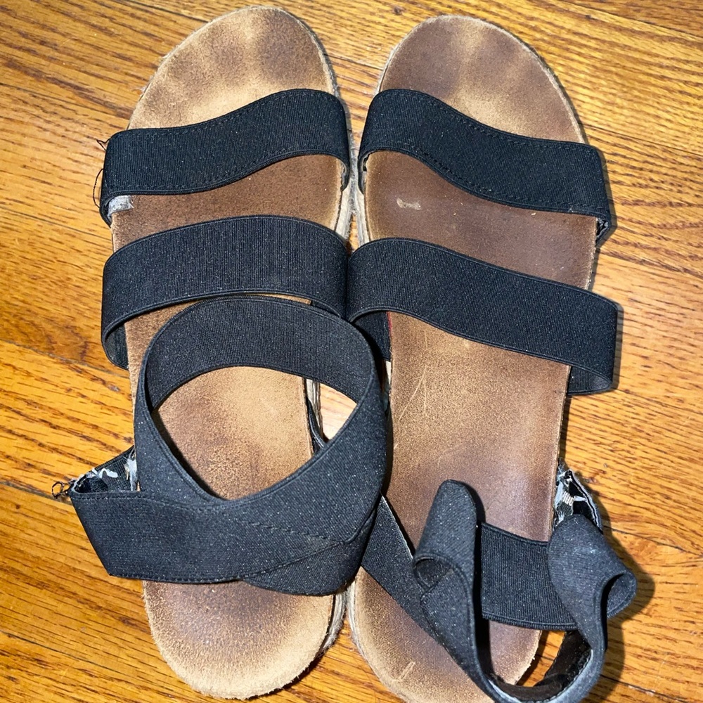 Steve Madden Platform Sandals